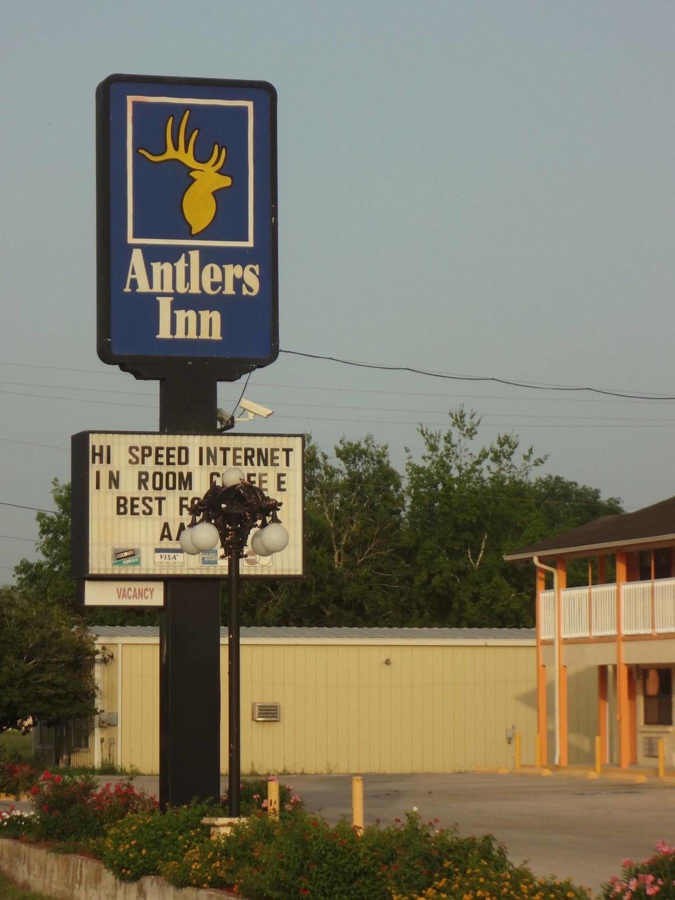 Antlers Inn Goliad Екстер'єр фото